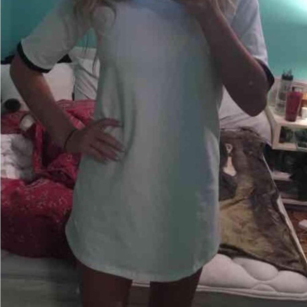 Tobi Black-Trimmed White Mini Dress - Picture 4 of 4
